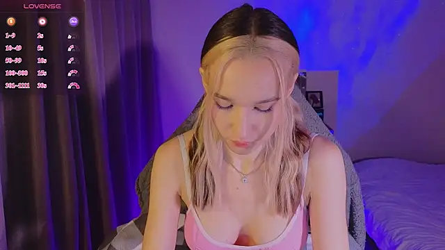 Snapshot of shey1i chatting on 01-09-26, 02:53 shey1i online show from 01-09-26, 02:53