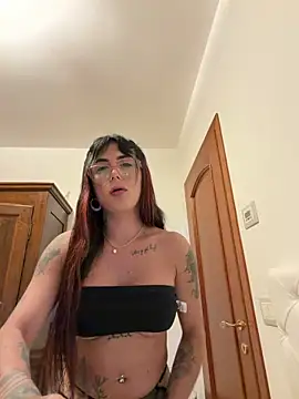 missdirtyhot  online show from 05-10-26, 06:13