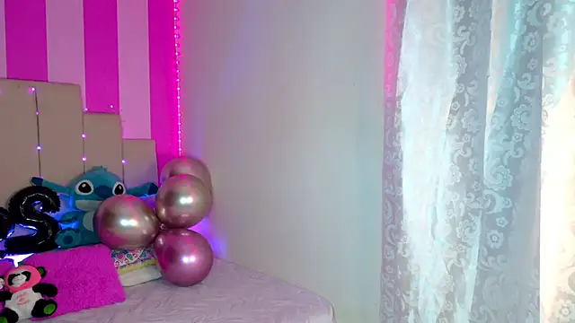 AliiceBrown  online show from 10-04-25, 05:16