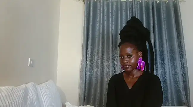Elegant Ebony online show from 03-15-25, 10:57