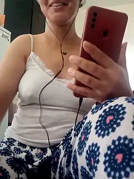 lolo890 online show from 10-30-25, 11:22