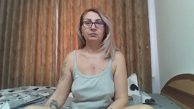 PussyEvely online show from 03-14-25, 07:04