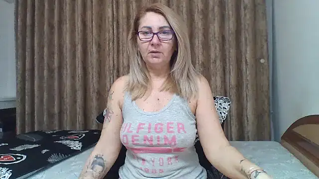 PussyEvely online show from 02-18-26, 04:52