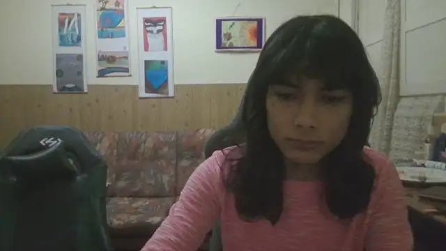 Snapshot of calliemaggotbone chatting on 11-13-25, 06:18 calliemaggotbone online show from 11-13-25, 06:18