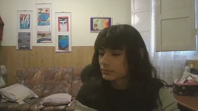 Snapshot of calliemaggotbone chatting on 11-14-25, 04:17 calliemaggotbone online show from 11-14-25, 04:17