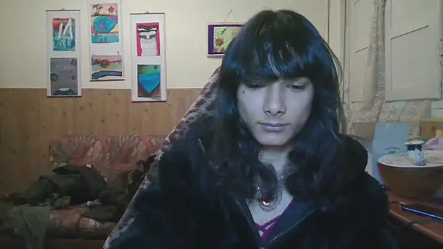 Snapshot of calliemaggotbone chatting on 11-30-25, 07:34 calliemaggotbone online show from 11-30-25, 07:34