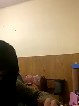 Snapshot of calliemaggotbone chatting on 01-05-26, 06:33 calliemaggotbone online show from 01-05-26, 06:33