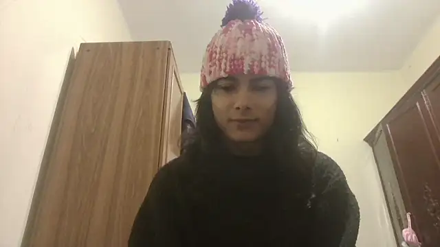 Snapshot of calliemaggotbone chatting on 01-11-26, 06:02 calliemaggotbone online show from 01-11-26, 06:02