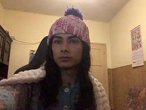 Snapshot of calliemaggotbone chatting on 02-16-26, 04:14 calliemaggotbone online show from 02-16-26, 04:14