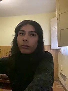 Snapshot of calliemaggotbone chatting on 04-09-26, 06:13 calliemaggotbone online show from 04-09-26, 06:13