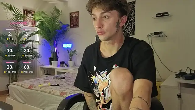 Snapshot of Tima_Lexikov_ chatting on 10-15-25, 05:40 Tima Lexikov online show from 10-15-25, 05:40