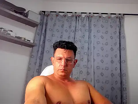 Snapshot of pedropicapi chatting on 11-12-25, 10:41 pedropicapi online show from 11-12-25, 10:41