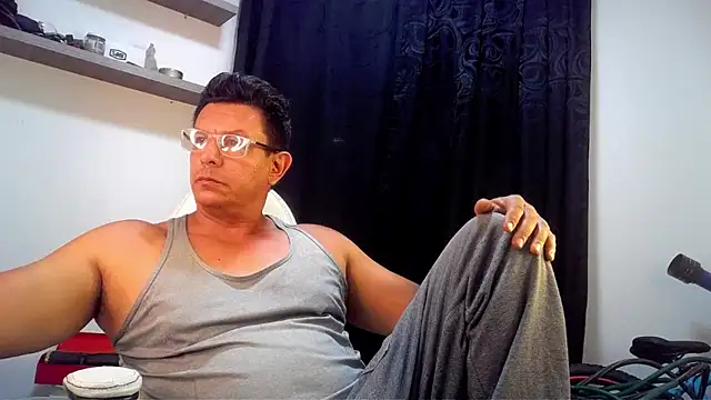 pedropicapi online show from 04-30-26, 01:56