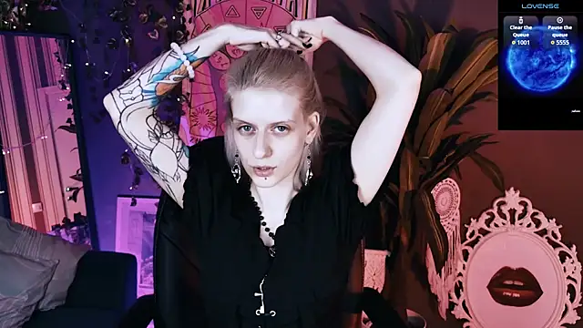 Noah ElmerX online show from 05-13-26, 02:47