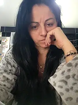 bruneta sexy23 online show from 12-06-24, 01:44