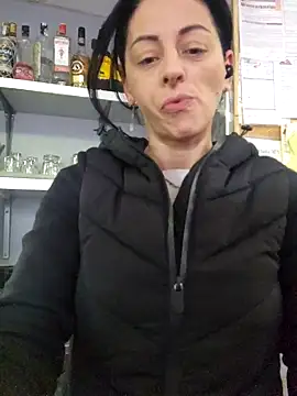 Snapshot of bruneta_sexy23 chatting on 02-05-26, 10:31 bruneta sexy23 online show from 02-05-26, 10:31