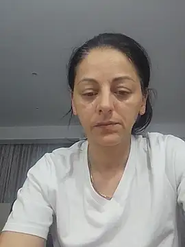 bruneta sexy23 online show from 05-24-26, 08:25