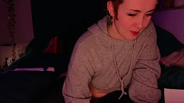 Snapshot of Bellazeebub chatting on 12-22-24, 09:53 Bellazeebub online show from 12-22-24, 09:53