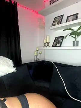 MissyLeeX online show from 12-07-24, 04:36