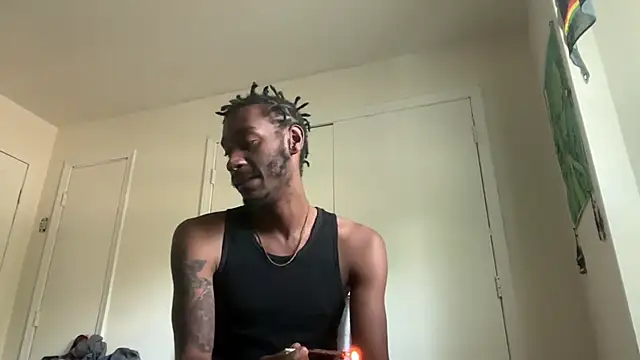 Snapshot of ITSONLYKENNY chatting on 09-23-25, 05:05 ITSONLYKENNY online show from 09-23-25, 05:05