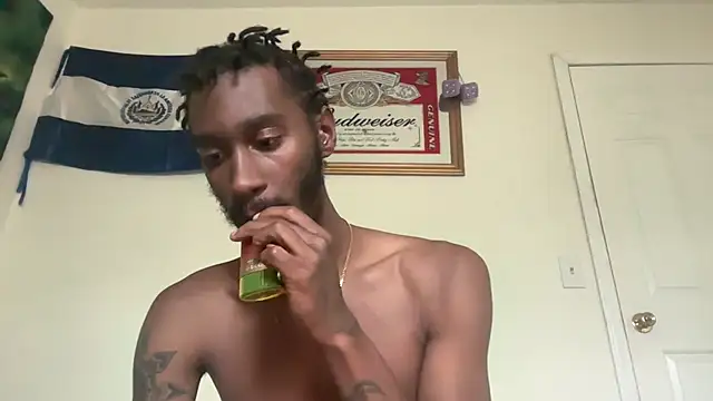 Snapshot of ITSONLYKENNY chatting on 09-25-25, 07:50 ITSONLYKENNY online show from 09-25-25, 07:50