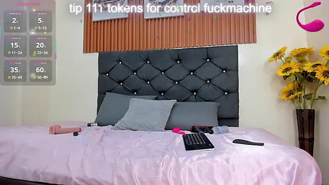 Cristale69 online show from 11-29-25, 03:20