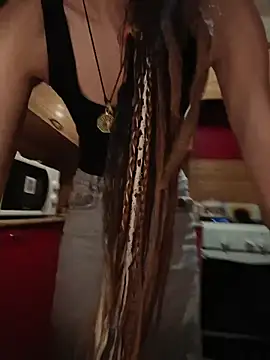 Snapshot of Terpsichore_Muse chatting on 01-06-26, 06:28 Terpsichore Muse online show from 01-06-26, 06:28