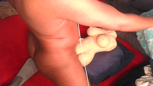 Carolinayoungin online show from 12-11-24, 10:27