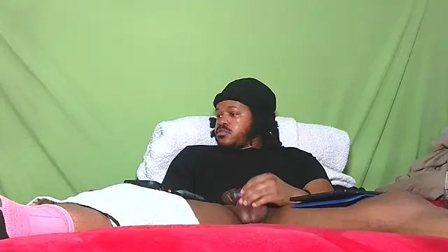 Carolinayoungin online show from 10-11-25, 08:40