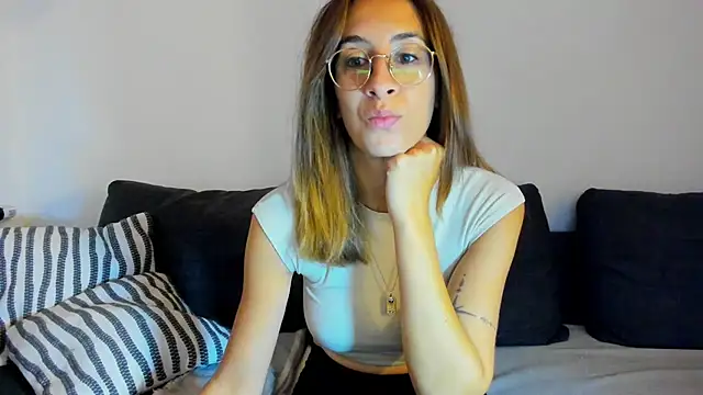 DesireMore90 online show from 10-08-25, 05:27