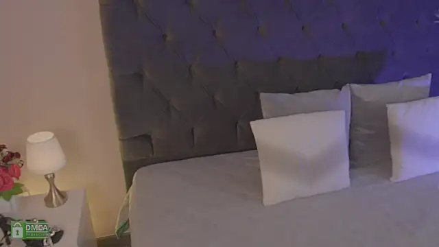 abbyhall  online show from 04-04-26, 11:24