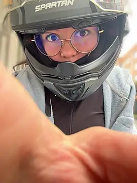 abbyhall  online show from 04-19-26, 01:43