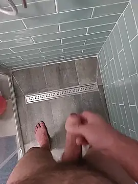 Snapshot of Ettarak chatting on 11-14-25, 12:53 Ettarak online show from 11-14-25, 12:53