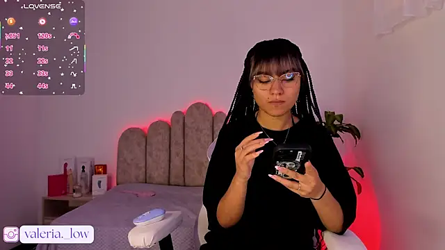 Snapshot of nahia_low chatting on 10-03-25, 12:18 nahia low online show from 10-03-25, 12:18