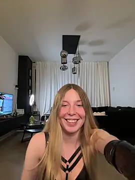 Snapshot of VeraSerephina chatting on 10-10-25, 07:57 VeraSerephina online show from 10-10-25, 07:57