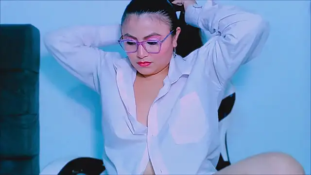 KathieBurning online show from 02-12-25, 06:40