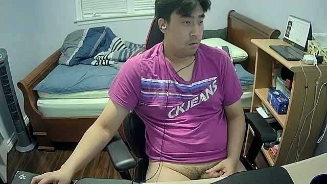 Koreanboy171 online show from 03-10-26, 04:06