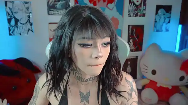 Deadly Doll online show from 09-27-25, 08:36