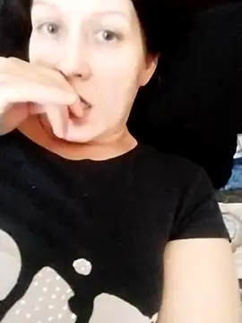 Snapshot of Mira_bel chatting on 03-10-26, 11:04 Mira bel online show from 03-10-26, 11:04