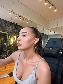 MileySin1111 online show from 06-18-26, 01:15