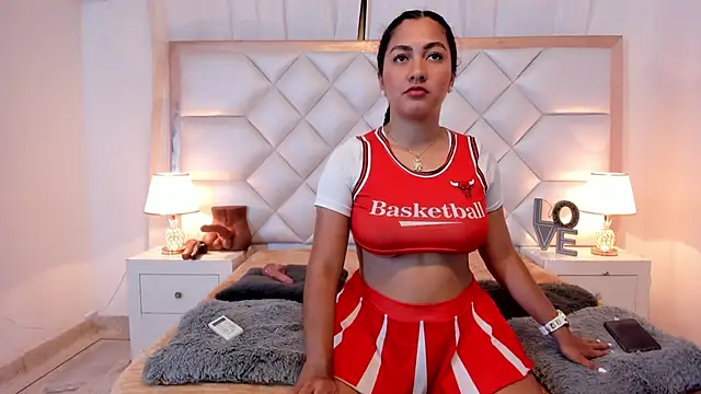 brittany069 online show from 11-01-25, 08:33