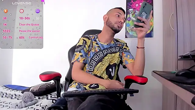 Aron Baylor online show from 09-28-25, 08:14