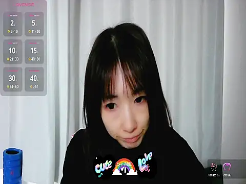 Love me Eri  online show from 10-14-25, 12:00