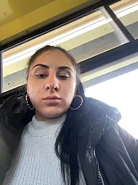 Snapshot of JenniferEdith chatting on 12-19-24, 12:12 JenniferEdith online show from 12-19-24, 12:12