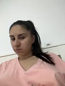 Snapshot of JenniferEdith chatting on 09-15-25, 04:51 JenniferEdith online show from 09-15-25, 04:51