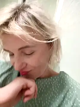 Linda Gregory online show from 09-09-25, 01:27