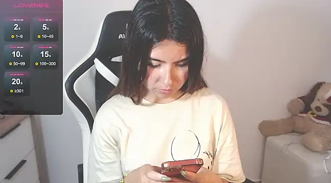 Snapshot of alice_middlee chatting on 01-30-25, 10:08 alice middlee online show from 01-30-25, 10:08