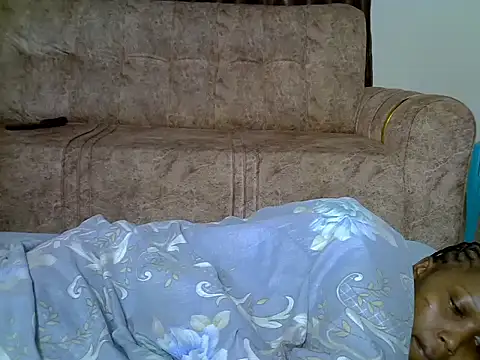 AurelAda online show from 12-04-25, 11:46