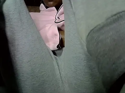 Snapshot of AurelAda chatting on 02-19-26, 12:17 AurelAda online show from 02-19-26, 12:17