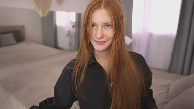 FiaMoor online show from 09-12-25, 01:00